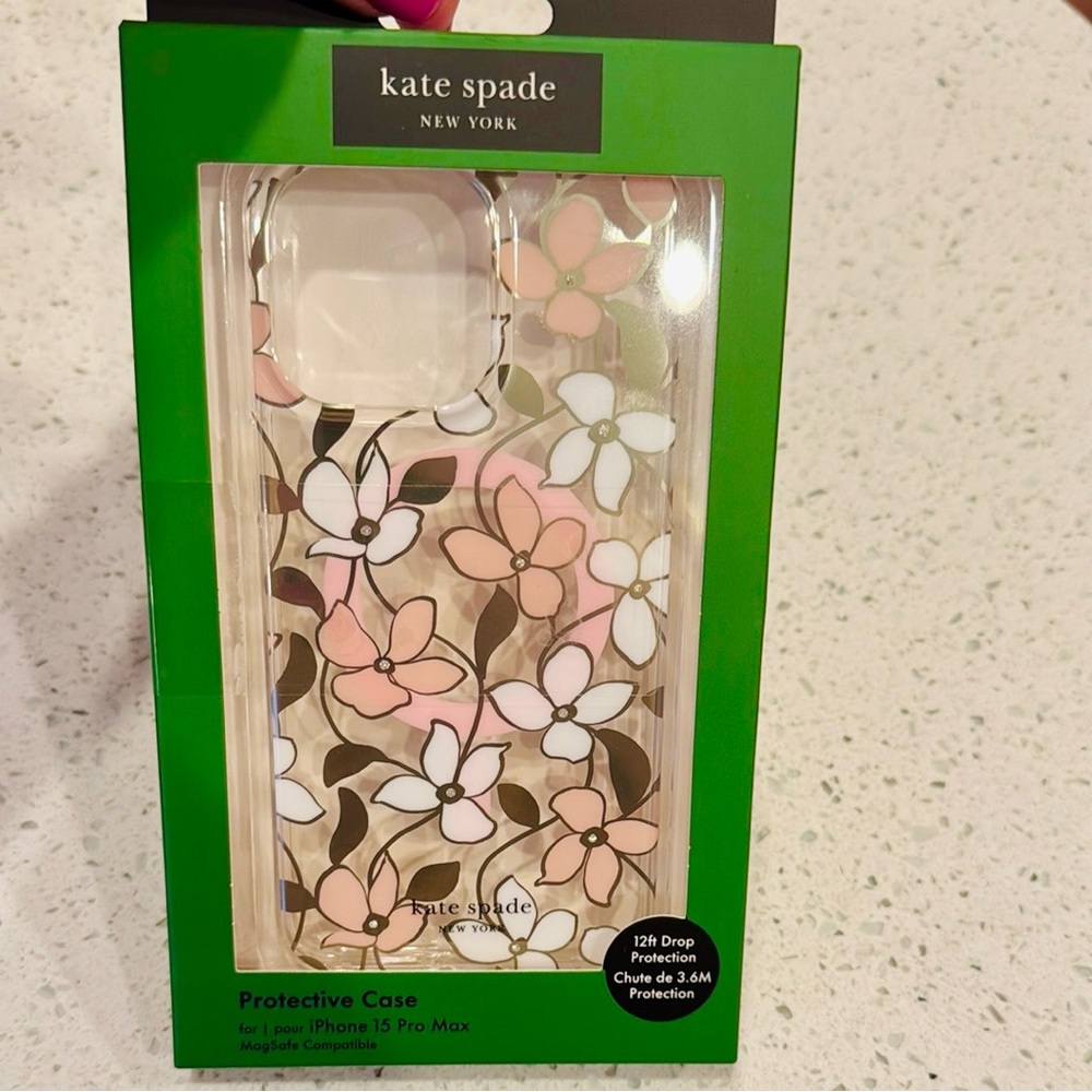 NIB 🌸Kate Spade ♠️ Pink and White Floral iPhone 15 Pro Max or 15/14/13 size Case